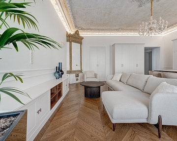 A touch of class: Chevron parquet in rich Walnut colour